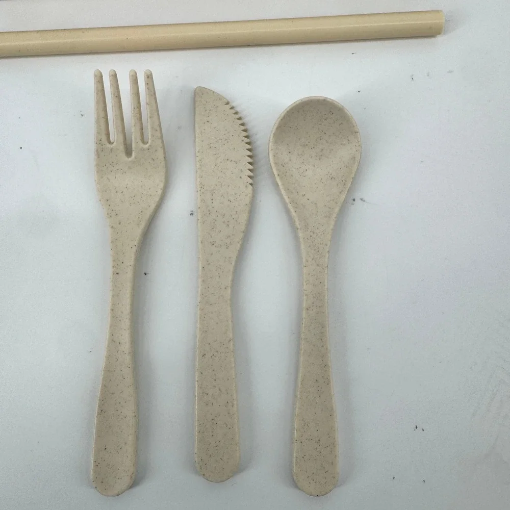 Lockheed Martin Travel Utensil Set OS Beige Wheat Straw Reusable Case Aerospace‎
